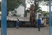 Funcionário da Sabesp morre após ser prensado por caminhão