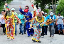 Companhias de Reis se encontram neste domingo