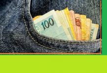 Muito dinheiro no bolso