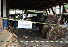 Prefeitura interdita empresa de resíduos de papel e sucata