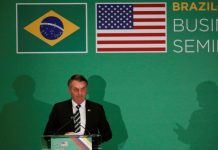 Com mercado turbulento, Bolsonaro garante reformas e política econômica a empresários nos EUA
