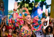 Ivete Sangalo faz live para cantar e matar a saudade dos fãs