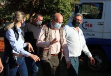 Dado visita obra antienchente na Avenida José Silva Melo