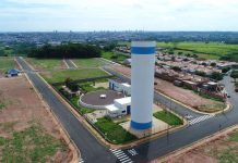 Prefeito entrega várias obras na semana em que a cidade comemora 83 anos