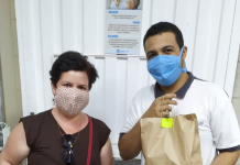 Empreendedora doa bolos semanalmente para Santa Casa