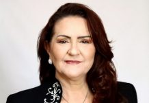 Candidata a vice prefeito pelo Podemos, Shirley Trento, é diagnosticada com Covid-19