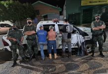 Ambiental flagra 3 homens armados na beira do Rio São José