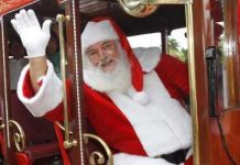 Chegada do Papai Noel hoje marca abertura do comércio em horário especial