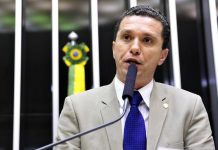 Justiça de SP determina a retirada de vídeo do YouTube com ofensas ao deputado federal Fausto Pinato