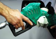 Petrobras aumenta em quase 8% o preço da gasolina nas refinarias