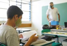 Governo de SP define que presença de alunos nas aulas passa a ser opcional nas fases vermelha e laranja do Plano São Paulo
