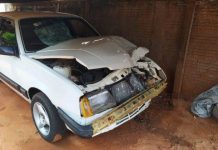 Casal em moto morre ao ser atingido por carro conduzido por motorista sem CNH e embriagado