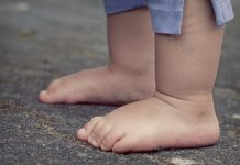 Polícia investiga avó suspeita de estuprar menina em Araçatuba