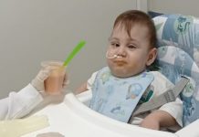 Família luta para transferir filho com doença rara de Votuporanga para Rio Preto