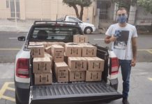 Empresa Artvita doa 630 frascos de álcool em gel
