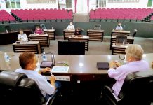 Aulas presenciais nas escolas municipais não retornarão na segunda-feira