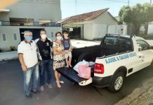 Lions Clube Brisas Suaves destina roupas para Bazar do Bem