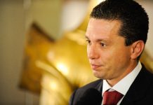 Relação do governo Bolsonaro com a China é ‘futebol de várzea’, diz Fausto Pinato