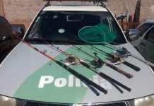 Homens são multados em R$ 4 mil por pesca em local proibido