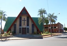 Vacinação contra Covid-19 passa a ser realizada exclusivamente em quatro postos volantes a partir de segunda-feira