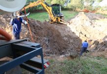 Saev trabalha na recuperação de emissário rompido na região norte