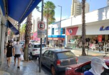 SP relaxa regras da fase de transição e libera funcionamento de comércio e serviços até 21h a partir de sábado