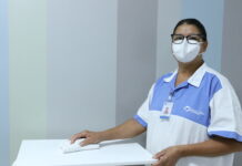 Rotary Club Novas Gerações presta homenagem a colaboradora da Santa Casa