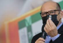 China reduz em mil litros previsão de envio de matéria-prima para vacina do Butantan