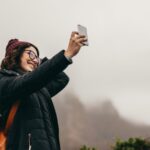 Como-Tirar-e-Editar-Sua-Foto-para-Perfil-em-Redes-Sociais-featuredimage-e1559023010630 (1)