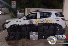 Homem é preso após ser flagrado com quase 900 kg de maconha em carro