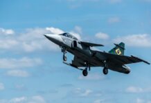 Passagem de avião supersônico da FAB pode ter causado tremor na região