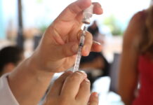 Votuporanga começa vacinar pessoas de 58 e 59 anos nesta terça-feira