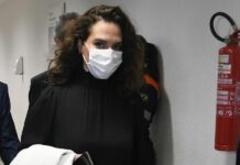 ‘Estamos discutindo de que borda da Terra plana vamos pular’, diz médica sobre tratamento precoce em CPI