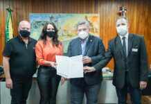 Carlão conquista aumento de teto contratual da Santa Casa com Iamspe