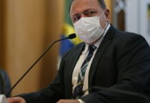 Procuradoria entra com ação de improbidade contra ex-ministro Pazuello