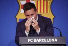 Messi se despede do Barcelona e diz que negocia com PSG