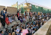 Talibãs declaram Emirado Islâmico do Afeganistão como nação livre