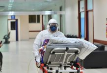 Perfil de internados é similar ao do início da pandemia, diz intensivista