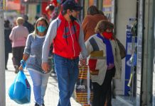 Infectologistas alertam para nova onda da covid com flexibilização em SP