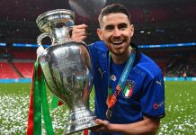 Jorginho é eleito melhor jogador do ano da Uefa