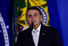 Bolsonaro sanciona fim da Lei de Segurança Nacional, mas veta artigo sobre distribuir fake news