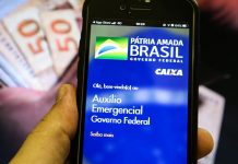 Devolução do auxílio emergencial supera R$ 1 bilhão no IR 2021