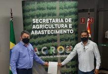 Adilson Segura solicita trator para à Associação de Produtores de Valentim Gentil