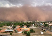 Ventania volta a provocar nuvem de areia em cidades do noroeste paulista