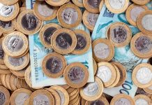 Caixa paga auxílio emergencial a nascidos em março