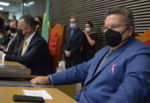 Carlão Pignatari, presidente da Alesp, toma posse como governador; deputado Wellington Moura assume Parlamento