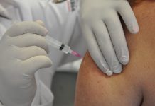 Votuporanga começa aplicar terceira dose em toda população adulta