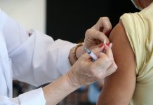 Nesta quarta tem plantão de vacina Covid até às 20h no Assary