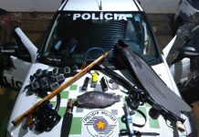 Dupla é multada pela Polícia Ambiental por pescar em local proibido