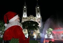 Programação de Natal começa nesta sexta-feira, com chegada do Papai Noel às 18h